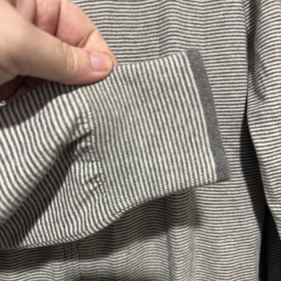 The Men's Store Bloomingdale's Cashmere Sweater Size M Zip Front Cardigan - Picture 3 of 6